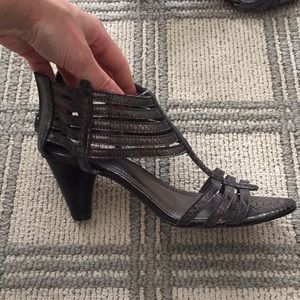 Nine West sandals size 6